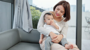 A importância do contato entre mãe e bebê após o nascimento